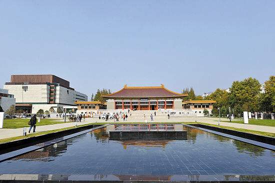 南京大屠杀纪念馆绿化及车库回填（国家一级工程）